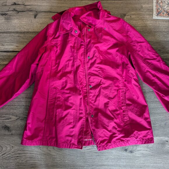 Hot pink LL Bean rain coat - Picture 1 of 4
